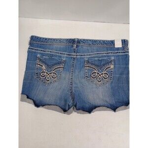 Maurices Womens Shorts Size 17/18 Blue Denim Mid Rise 40" Waist